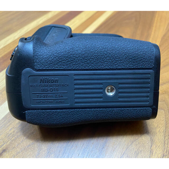 最終値下げ！！ Nikon MB-D16  D750 用 バッテリー付