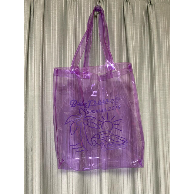 【最終値下げ】超特急　ビニールトートバッグ　紫 エンタメ/ホビーのタレントグッズ(アイドルグッズ)の商品写真