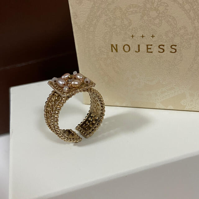 NOJESS(ノジェス)のノジェス　新品　指輪　リング　限定　フランス　 レディースのアクセサリー(リング(指輪))の商品写真