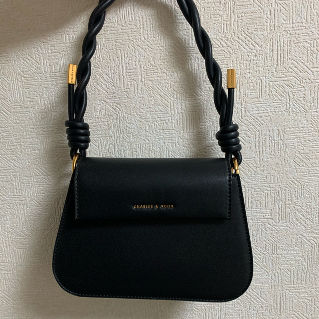 Charles and Keith(チャールズアンドキース)のCharles&Keith 2wayバッグ レディースのバッグ(ハンドバッグ)の商品写真