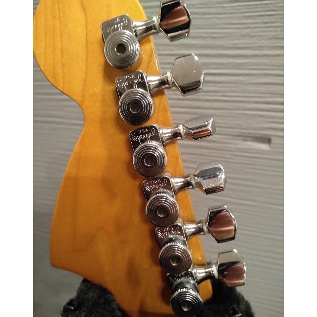 Fender(フェンダー)のていく様専用　Fender Japan mustang MG69 ロックペグ 楽器のギター(エレキギター)の商品写真