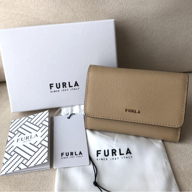  FURLA BABYLON 三つ折り財布　ベージュ