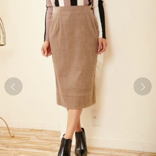Million Carats(ミリオンカラッツ)のコルセットベルト付きコーデュロイスカート レディースのスカート(ひざ丈スカート)の商品写真
