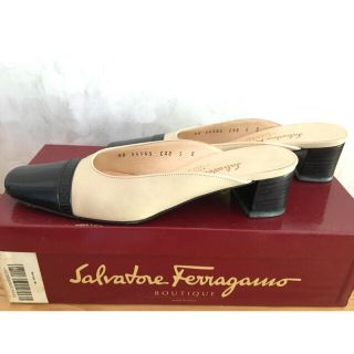 サルヴァトーレフェラガモ(Salvatore Ferragamo)のフェラガモ　ミュール　22cm 値下げしました(ミュール)