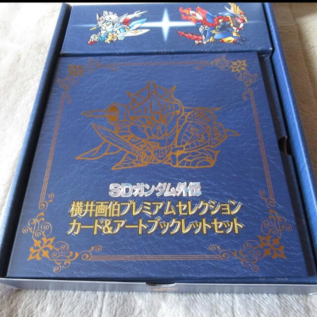 SDガンダム横井画伯プレミアムセレクションカード&アートブックレットセット 1