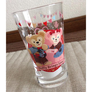 ディズニー(Disney)の新品 スィートダッフィー２０１６ グラス(グラス/カップ)