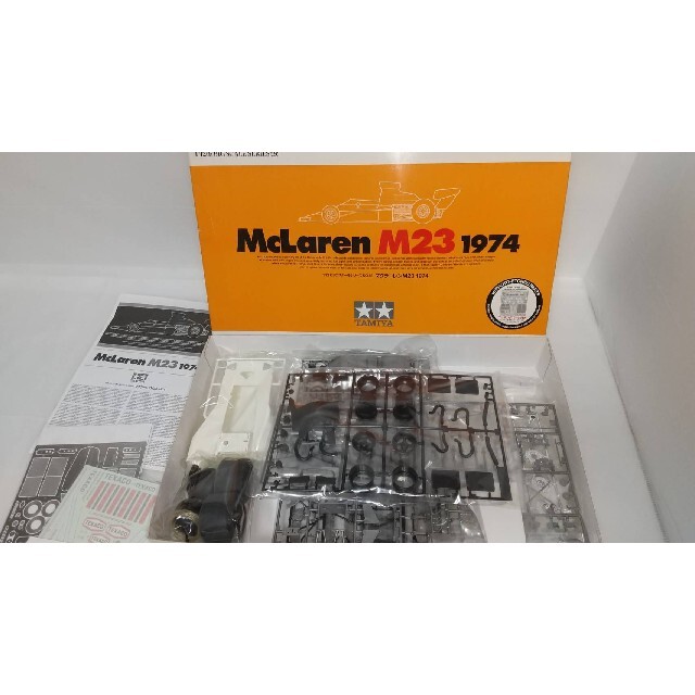 Maclaren(マクラーレン)のマクラーレン M23  1974 1976 未組立  エンタメ/ホビーのおもちゃ/ぬいぐるみ(模型/プラモデル)の商品写真