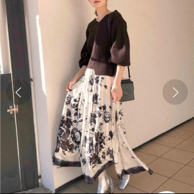 Ameri VINTAGE(アメリヴィンテージ)のADELE FLARE INFLATE SKIRT アメリヴィンテージ レディースのスカート(ロングスカート)の商品写真