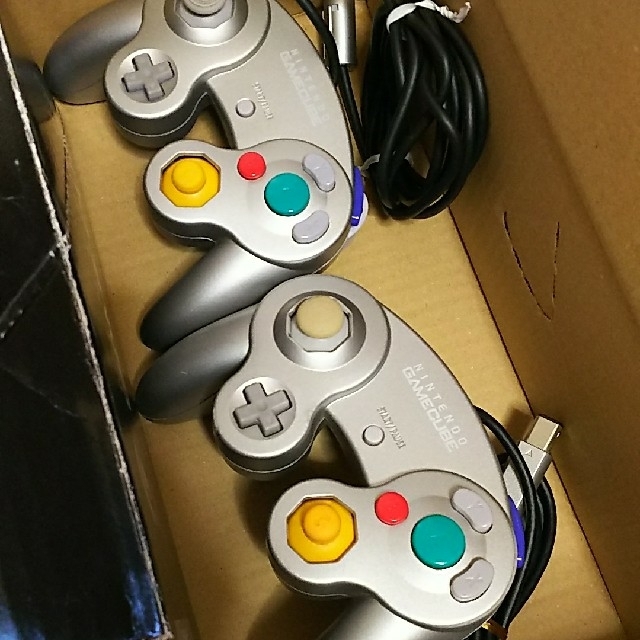 ニンテンドーキューブ NINTENDO GAMECUBE 本体 コントローラー エンタメ/ホビーのゲームソフト/ゲーム機本体(家庭用ゲーム機本体)の商品写真