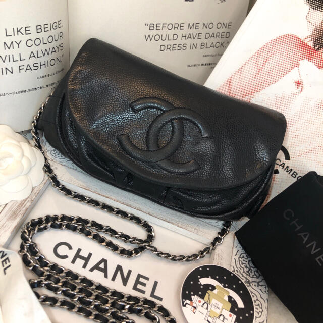 CHANEL(シャネル)の【極美品❣️】シャネル　ハーフムーン　チェーンウォレット　キャビアスキン レディースのバッグ(ショルダーバッグ)の商品写真