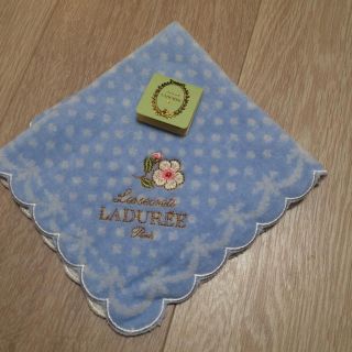 ラデュレ(LADUREE)のLADUREE タオルハンカチ ブルー系(ハンカチ)