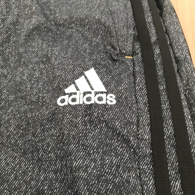 adidas(アディダス)のアディダス　ジャージ　160 キッズ/ベビー/マタニティのキッズ服男の子用(90cm~)(パンツ/スパッツ)の商品写真