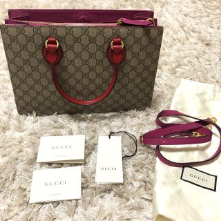 グッチ(Gucci)のGUCCIハンドバッグ(ハンドバッグ)