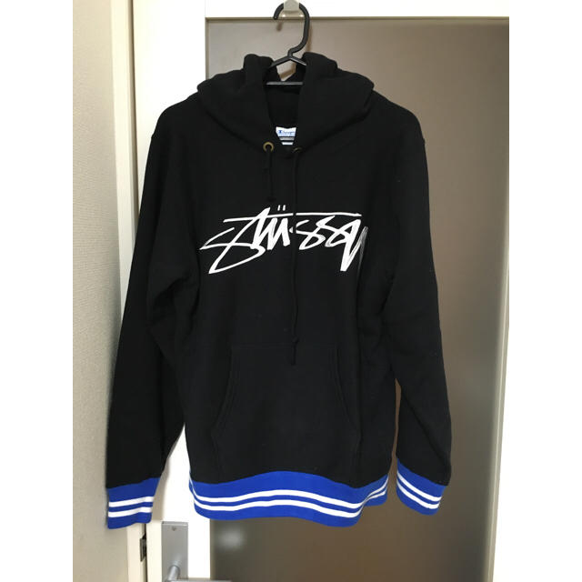 Champion stussy コラボ パーカー - トップス Champion stussy コラボ パーカー - トップス