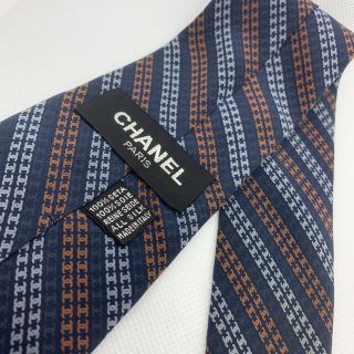 シャネル(CHANEL)のネクタイ　CHANEL シャネル　ストライプ　CC柄(ネクタイ)