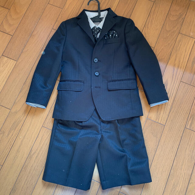 入学式　卒園式　セットアップ　スーツ　男の子　110 キッズ/ベビー/マタニティのキッズ服男の子用(90cm~)(ドレス/フォーマル)の商品写真