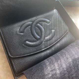 シャネル(CHANEL)の【CHANEL】【ゴールド金具】シャネル『ココマーク 二つ折り短財布』財布　薄型(財布)