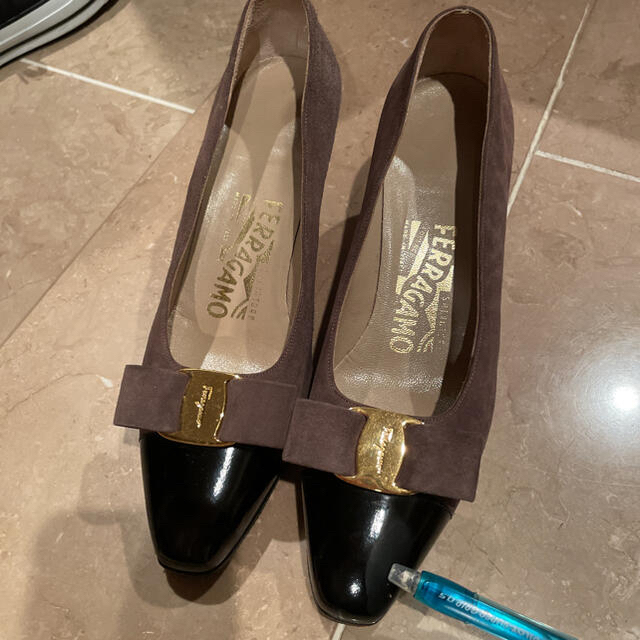 Salvatore Ferragamo フェラガモ つま先画像 つま先以外とても綺麗です 他画像あります 見て下さい の通販 By Tamaki S Shop サルヴァトーレフェラガモならラクマ Salvatore Ferragamo フェラガモ つま先画像 つま先以外とても綺麗です 他画像あります 見て下さい の通販 By Tamaki S Shop サルヴァトーレフェラガモならラクマ