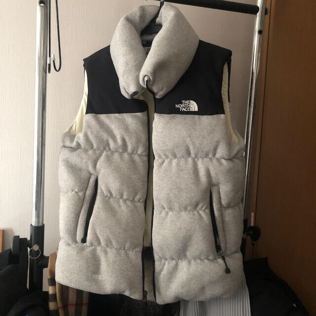 THE NORTH FACE(ザノースフェイス)のノースフェイス レディースのジャケット/アウター(ダウンベスト)の商品写真