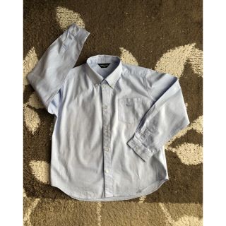 コムサイズム(COMME CA ISM)のコムサイズム　キッズボタンダウンシャツ　130 ブルー　【匿名発送】(Tシャツ/カットソー)