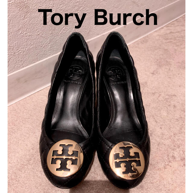 Tory Burch(トリーバーチ)のトリーバーチ キルティングパンプス 黒 USサイズ5 レディースの靴/シューズ(ハイヒール/パンプス)の商品写真