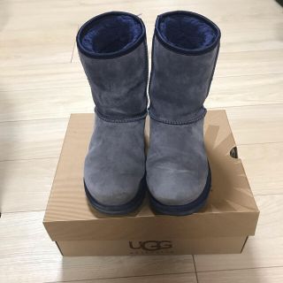 アグ(UGG)の【専用】UGG ムートンブーツ　ラインストーン　紺(ブーツ)