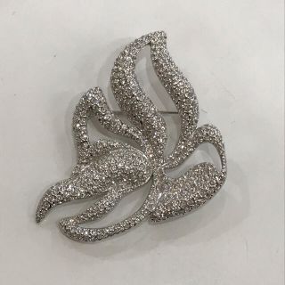 スワロフスキー(SWAROVSKI)のだいちゃん様専用！スワロフスキー Swarovski ブローチ　ピンブローチ(ブローチ/コサージュ)