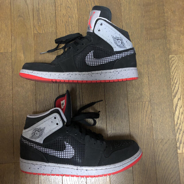 NIKE(ナイキ)のAIR JORDAN 1 RETRO '89 BLACK メンズの靴/シューズ(スニーカー)の商品写真