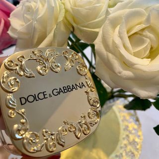 ドルチェアンドガッバーナ(DOLCE&GABBANA)のドルチェ&ガッバーナグロリアスキンパーフェクトルミナスクリーミーファンデーション(ファンデーション)