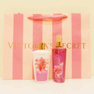 ヴィクトリアズシークレット(Victoria's Secret)のpyon様 専用(ボディローション/ミルク)