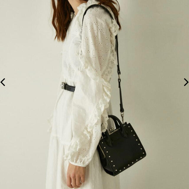 moussy(マウジー)の"MOUSSY" STUDS CLASP SHOULDER バッグ レディースのバッグ(ショルダーバッグ)の商品写真