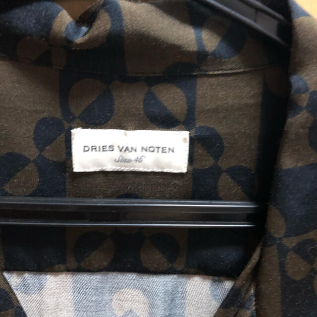 DRIES VAN NOTEN(ドリスヴァンノッテン)のDRIES VAN NOTEN 開襟シャツ メンズのトップス(シャツ)の商品写真