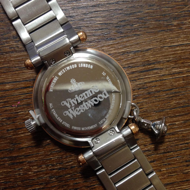 Vivienne Westwood(ヴィヴィアンウエストウッド)のヴィヴィアン レディースのファッション小物(腕時計)の商品写真