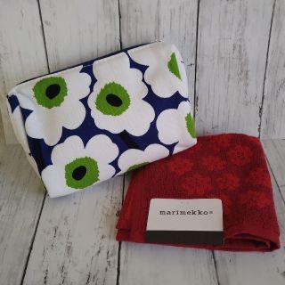 マリメッコ(marimekko)のマリメッコ　ポーチ&ハンドタオル(ポーチ)