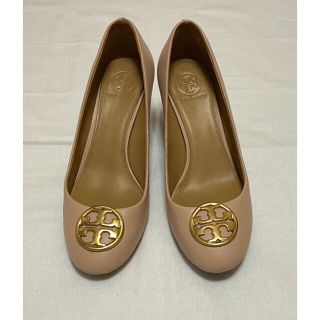 トリーバーチ(Tory Burch)の【Tory Burch】ピンクベージュウェッジパンプス(ハイヒール/パンプス)