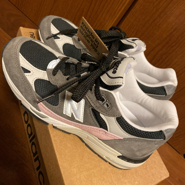 New Balance(ニューバランス)のひひみみ様専用。　希少 UK製　new balance ニューバランス991 レディースの靴/シューズ(スニーカー)の商品写真