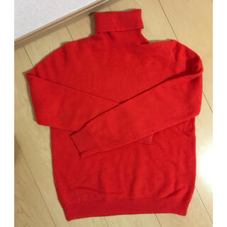 ユニクロ(UNIQLO)の美品　ユニクロ　カシミヤセーター(ニット/セーター)