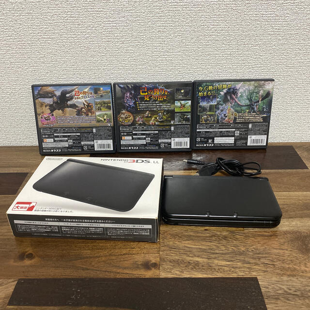 New Nintendo 3DS LL ライム×ブラック モンハン4Gおまけ