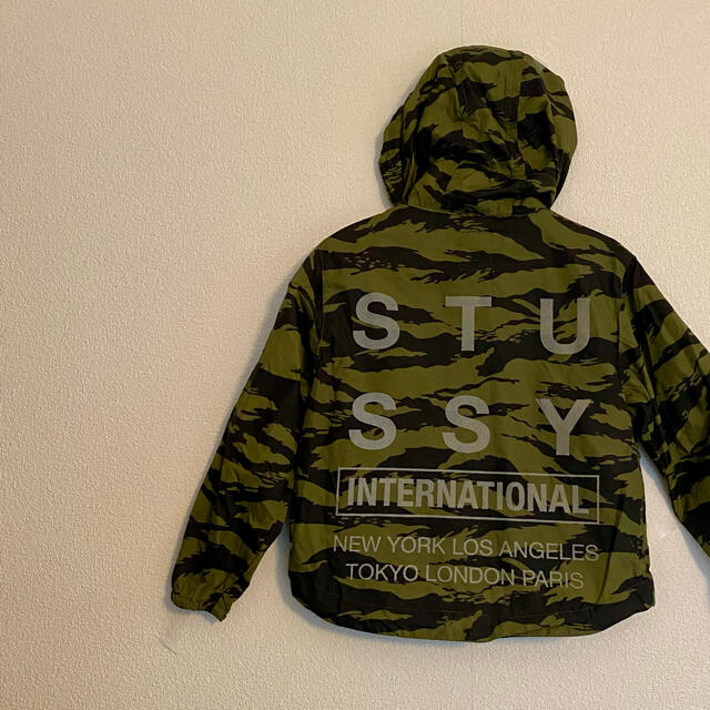 STUSSY(ステューシー)のSTUSSY キッズ　ジャンパー キッズ/ベビー/マタニティのキッズ服男の子用(90cm~)(ジャケット/上着)の商品写真