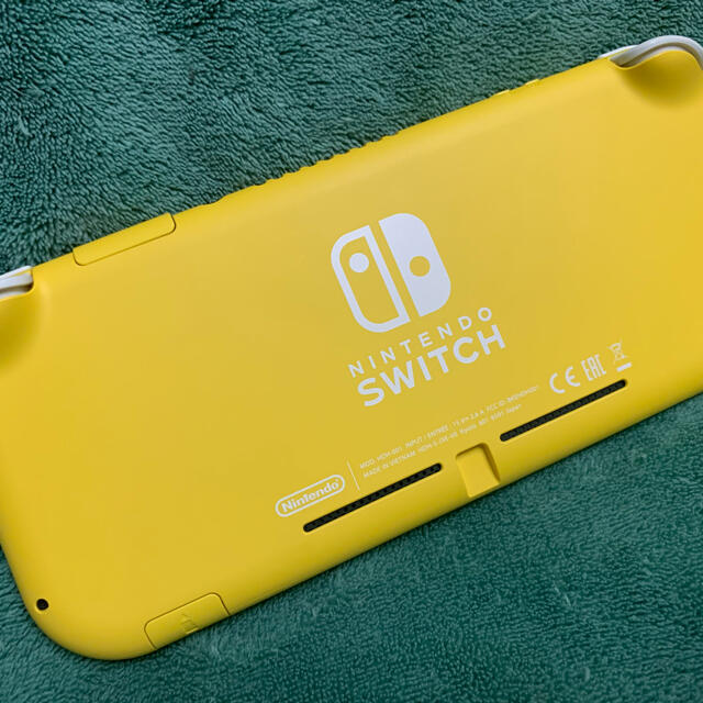 画面保護シール&ケース付！Switch Lite イエロー