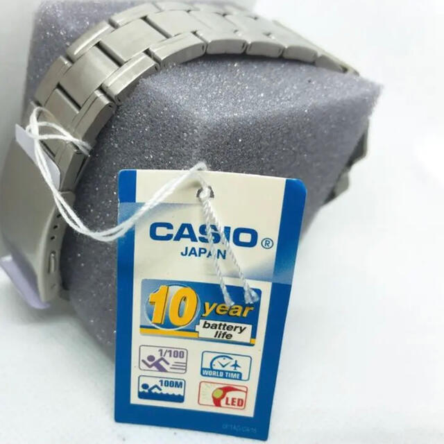 CASIO(カシオ)のCASIO カシオ 腕時計 正規品 欧州 限定モデル 時計 デジタルウォッチ メンズの時計(腕時計(デジタル))の商品写真