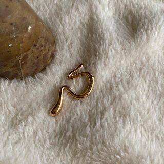 トゥデイフル(TODAYFUL)のwave ear cuff(イヤーカフ)