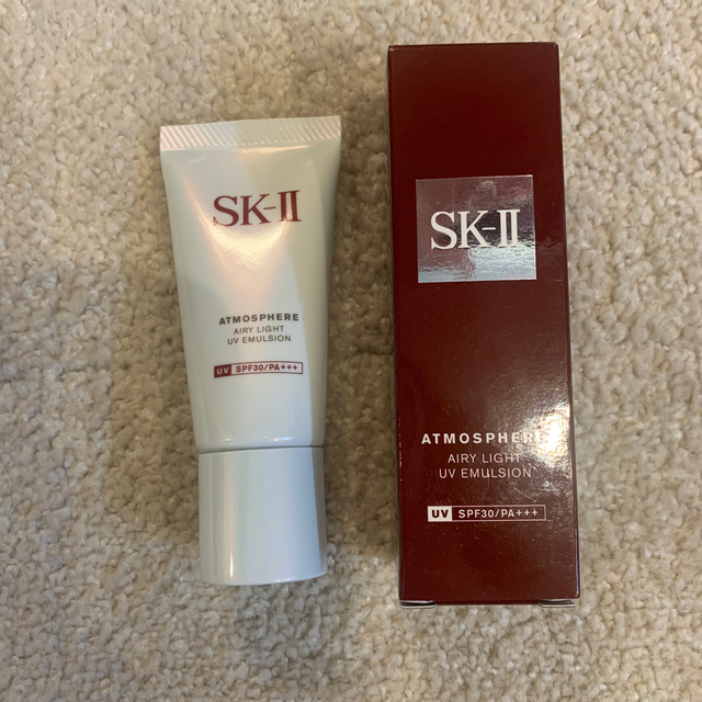 SK-II(エスケーツー)の【新品】SK-II アトモスフィア エアリーライトUVエマルジョン コスメ/美容のベースメイク/化粧品(化粧下地)の商品写真