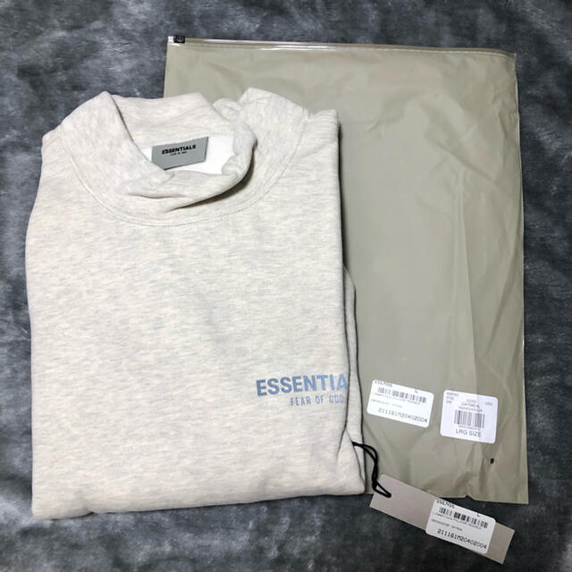 FEAR OF GOD(フィアオブゴッド)のEssentials Mock Neck Sweatshirt スウェット メンズのトップス(スウェット)の商品写真