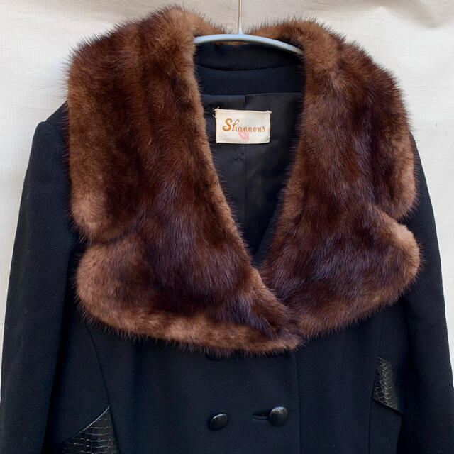 60's Fox fur trimmed double long coat