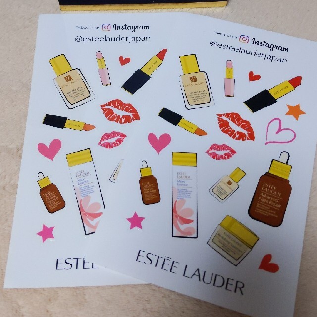 Estee Lauder(エスティローダー)のー専用出品ー  ESTEE LAUDER エスティーローダー 香水 4ml コスメ/美容の香水(香水(女性用))の商品写真