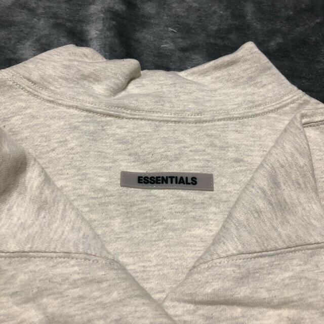 FEAR OF GOD(フィアオブゴッド)のEssentials Mock Neck Sweatshirt スウェット メンズのトップス(スウェット)の商品写真