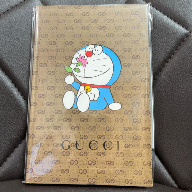 Gucci(グッチ)のCanCam3月号　GUCCI ドラえもんコラボノート未開封 2冊セット インテリア/住まい/日用品の文房具(ノート/メモ帳/ふせん)の商品写真