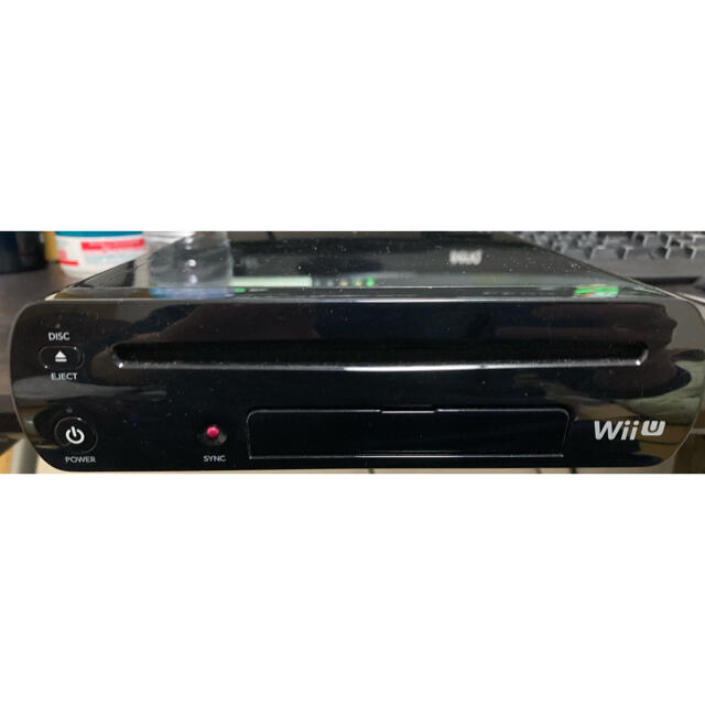 任天堂(ニンテンドウ)のWii U 黒　本体セット エンタメ/ホビーのゲームソフト/ゲーム機本体(家庭用ゲーム機本体)の商品写真