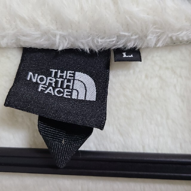 THE NORTH FACE(ザノースフェイス)の希少‼️新品‼️　アンタークティカ バーサロフトジャケット　ホワイト　白 メンズのジャケット/アウター(ブルゾン)の商品写真